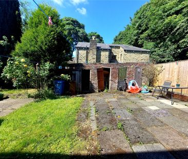 Church Road, Uppermill, Saddleworth, Oldham, OL3 - Photo 2