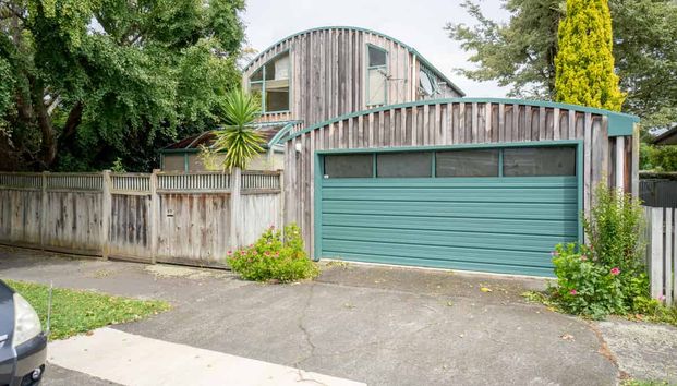 3 Bedroom Charmer in Hokowhitu - Photo 1