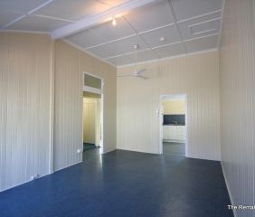 NEAT & TIDY - GREAT LOCATION - Photo 2