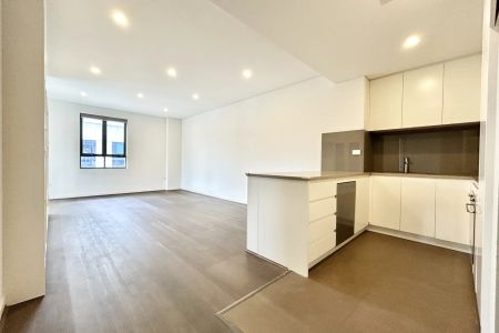 Ultra-modern two-bedroom apartment in central Burwood location - Photo 5