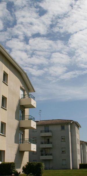 Location Appartement 2 pièces 44m² MERIGNAC 33700 - Photo 1