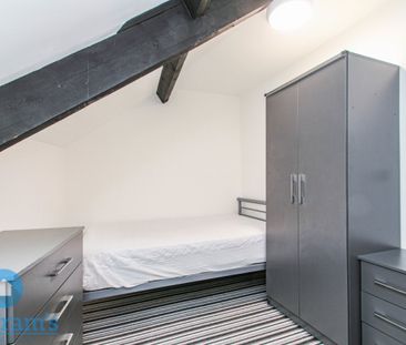 2 bed Apartment for Rent - Photo 6