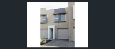 Three Bedroom Double Storey Townhouse - Photo 5