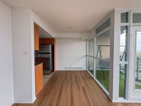 For Lease - 9 George Street Unit# 1804, Brampton, Ontario - Photo 3