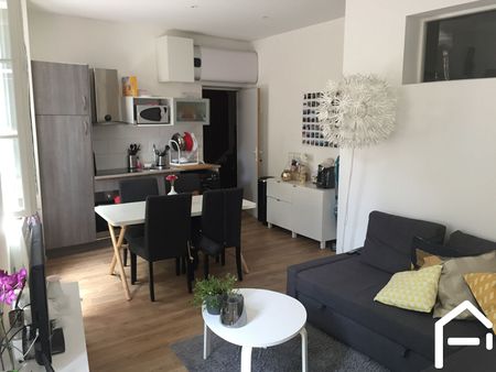À louer : TOULOUSE , St-Cyprien T2 40 m² non meublé - Photo 2