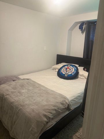 For Lease - 431 Oceanside Avenue Unit# B, Richmond Hill, Ontario - Photo 3