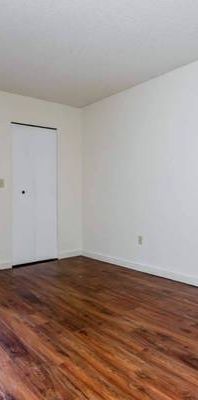 ***ONE FREE MONTH *** 2 bedroom for rent $2200 - Photo 1