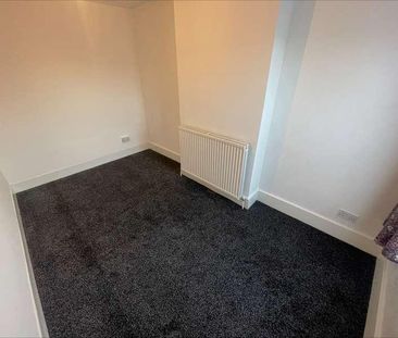 Lovely Three Bedroom House - Close To Town - Lu - Stanley Street, LU1 - Photo 6