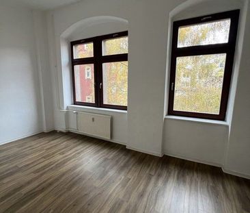 Großzügige 3-Raum-Wohnung mit guter Anbindung in die Innenstadt! - Photo 3