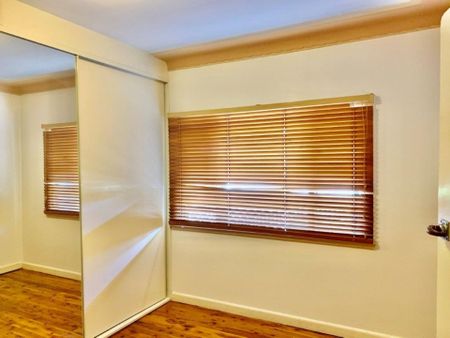 Location Location - Photo 5