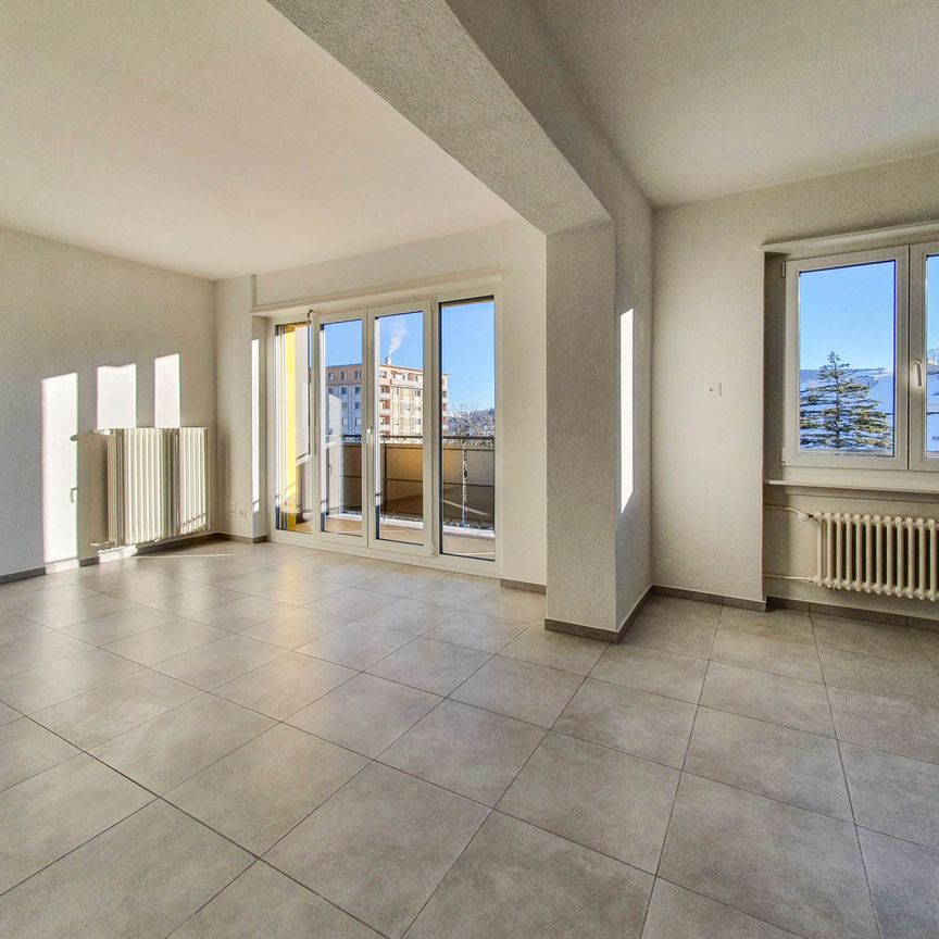 Jeanneret 26 – 2.5p 3eme n°34 (en rénovation) - Photo 1