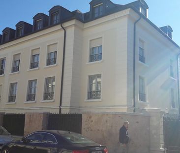 location Appartement T3 DE 73.7m² À VERSAILLES - Photo 1