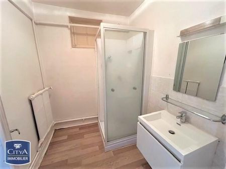 Location Appartement 2 pièces 63m² CLERMONT FERRAND 63000 - Photo 3