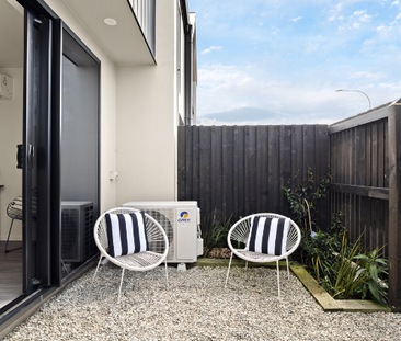 Discover Modern Living in the Heart of Caversham! - Photo 1