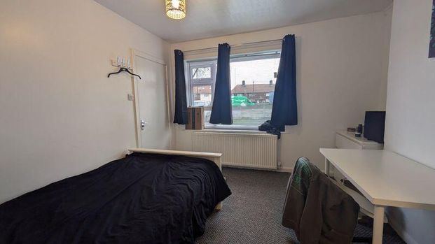 4 bedroom house to rent - Photo 1