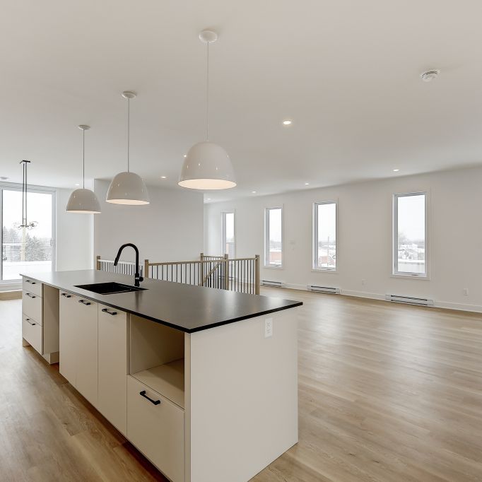 Grand 5 ½ Neuf à Louer Longueuil - Photo 1