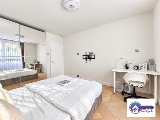 1 Bedroom Room in Flat Share To Rent - Photo 1