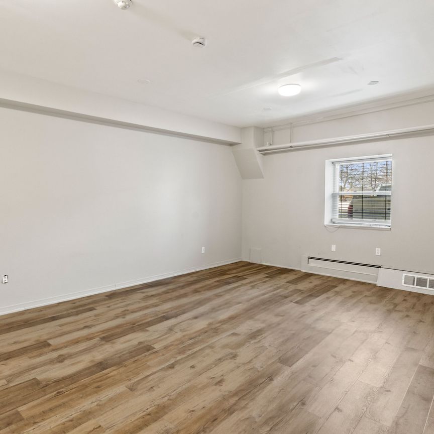 For Lease - 264 Division Street Unit# 10, Cobourg, Ontario - Photo 1