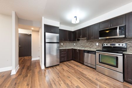 For Lease - 1 De Boers Drive Unit# 1001, Toronto, Ontario - Photo 5