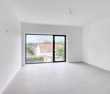 Villa te huur in Rhode-Saint-Genèse - Photo 4