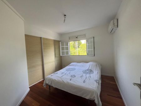 Location Appartement 88.9m² 4 pièces Fort de france - Photo 2