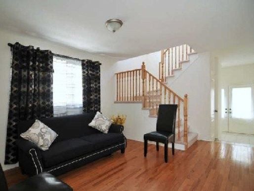 For Lease - 9 Barnham Street, Ajax, Ontario - Photo 1