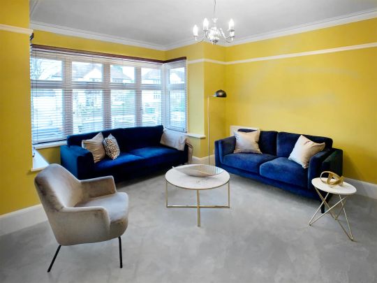 4 Bed, House - Photo 1