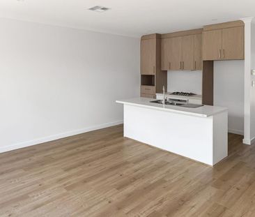 Near Completion 2-Storey Townhouse For Rent Modbury! - Photo 4