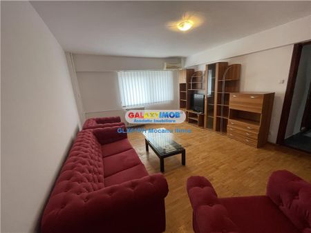 Inchiriere apartament 3 camere, in Ploiesti, zona Ultracentrala - Photo 4