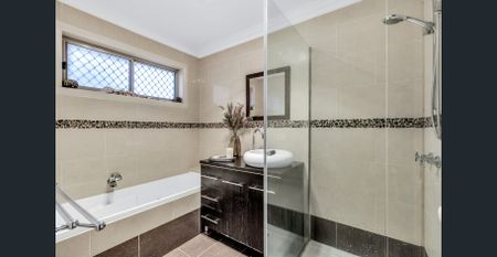 Spacious Family Living in a Quiet Court Location - Photo 5