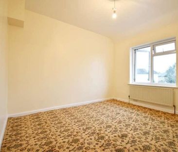 Langley Crescent, Dagenham, RM9 - Photo 5