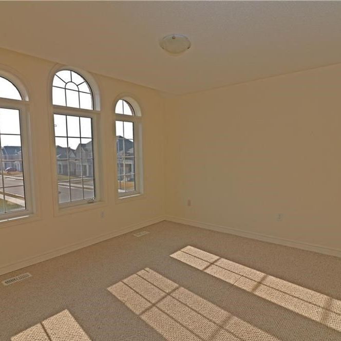 For Lease - 4495 Saw Mill Drive, Niagara Falls, Ontario - Photo 1