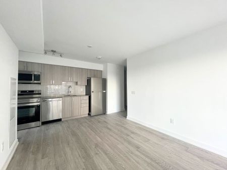 UNIVERSAL CITY 2: Bayly St & Brock Rd (1455 Celebration Dr) AD#101808 - Photo 3