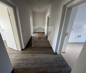 Tolle 2 Raum Wohnung mit Balkon und Aufzug in Innenstadtlage! - Photo 2