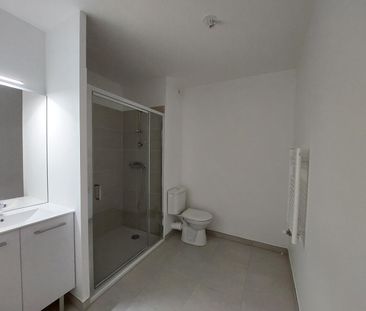 location Appartement T2 DE 46.7m² À MARSEILLE - Photo 5