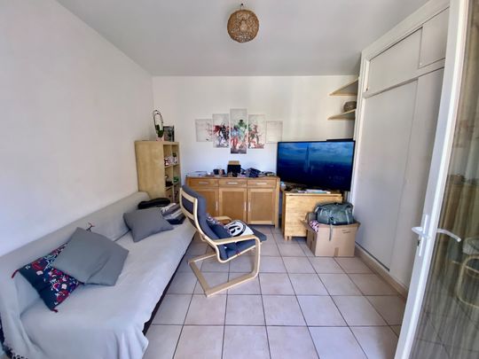 Location Appartement 2 pièces 42m² HYERES 83400 - Photo 1