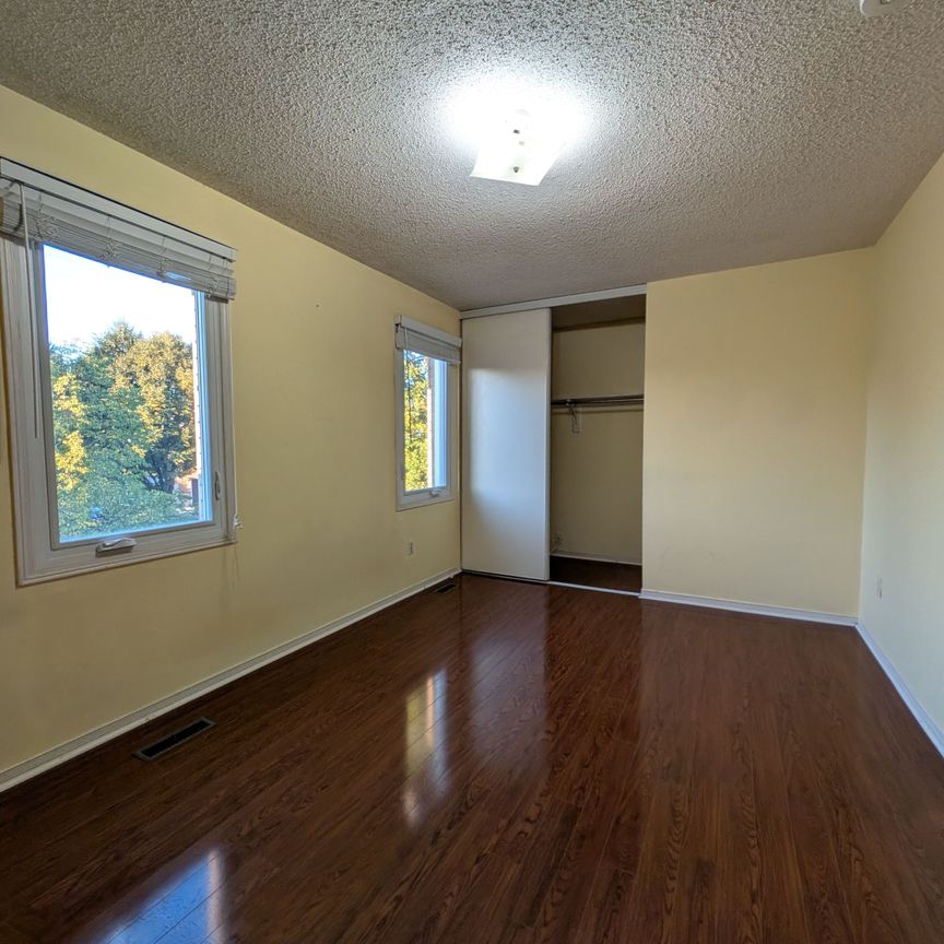 For Lease - 12 Saddlecreek Court Unit# Upper, Brampton, Ontario - Photo 1