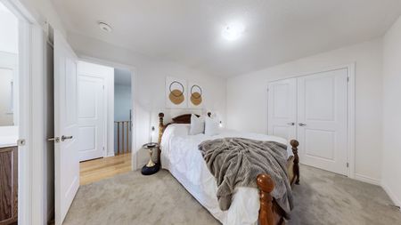 For Lease - 76 Auckland Drive, Whitby, Ontario - Photo 3