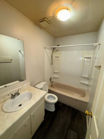 For Lease - 45 King Avenue Unit# 10, Clarington, Ontario - Photo 4