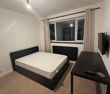 Room in a Shared House, Churchfield Road, M6 - Photo 1
