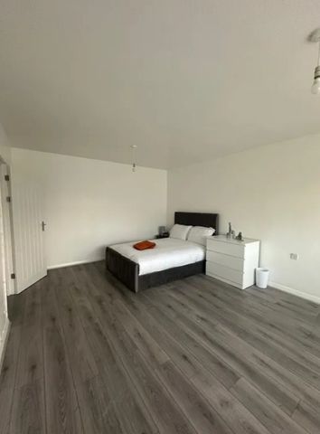 Room in a Shared House, London, E2 - Photo 5