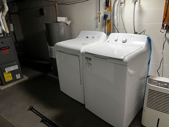 For Lease - 1013 High Street, Peterborough, Ontario - Photo 1