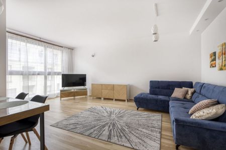 Po remoncie |3 pokoje 75 m² | miejsce postojowe 75 m² - Фото 2