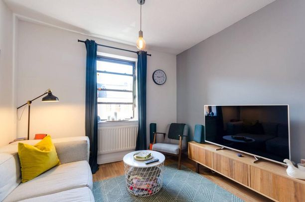 1 bedroom flat to rent - Photo 1