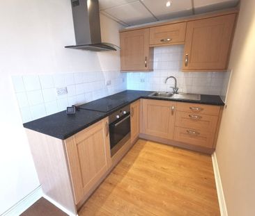 Brunel Court, Swansea, SA1 - Photo 3