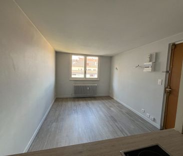 Location Appartement 2 pièces 23m² ANNECY 74000 - Photo 2