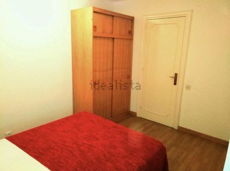 Apartamento de alquiler en Calle de Viriato, 2, Trafalgar - Photo 3