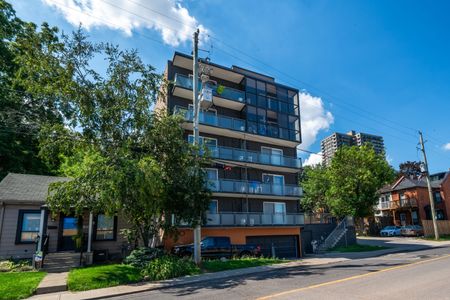 For Lease - 200 Charlton Avenue Unit# 304, Hamilton, Ontario - Photo 3
