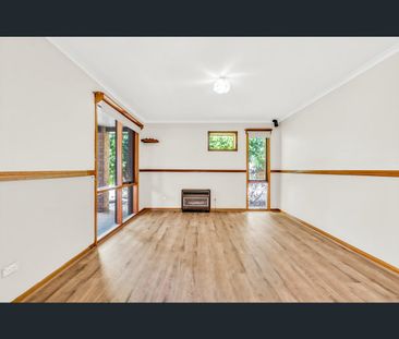 35 Eugene Crescent, Parafield Gardens, SA 5107 - Photo 6