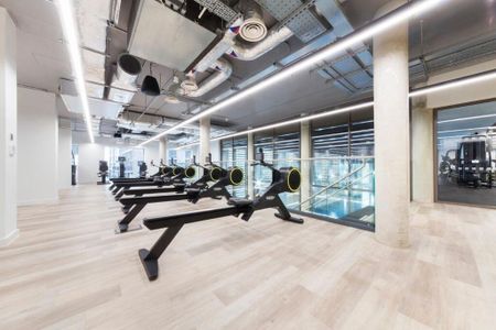 1 bedroom flat to rent - Photo 2